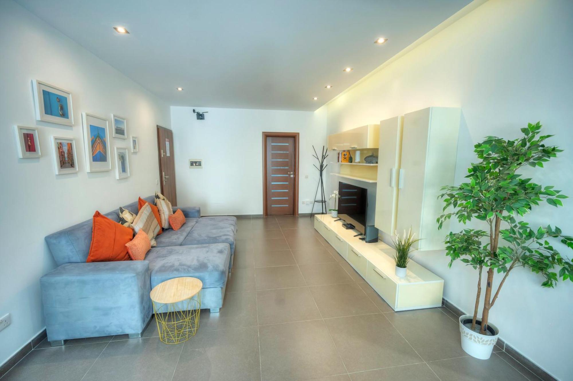 Bright & Large 2Bedrooms In Sliema Center Mpor1-1 Экстерьер фото