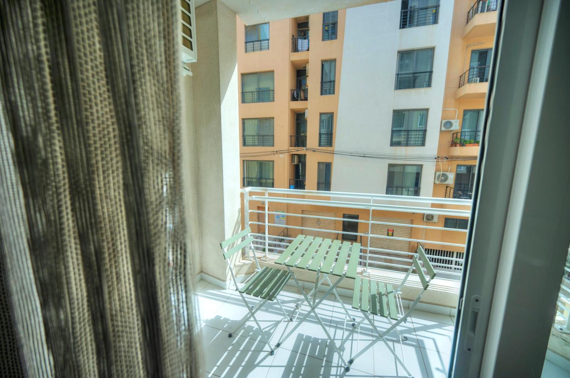 Bright & Large 2Bedrooms In Sliema Center Mpor1-1 Экстерьер фото