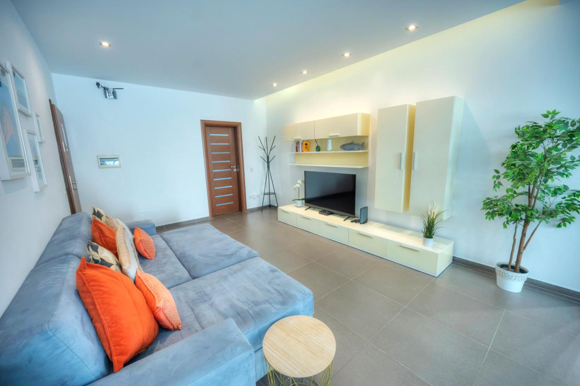 Bright & Large 2Bedrooms In Sliema Center Mpor1-1 Экстерьер фото