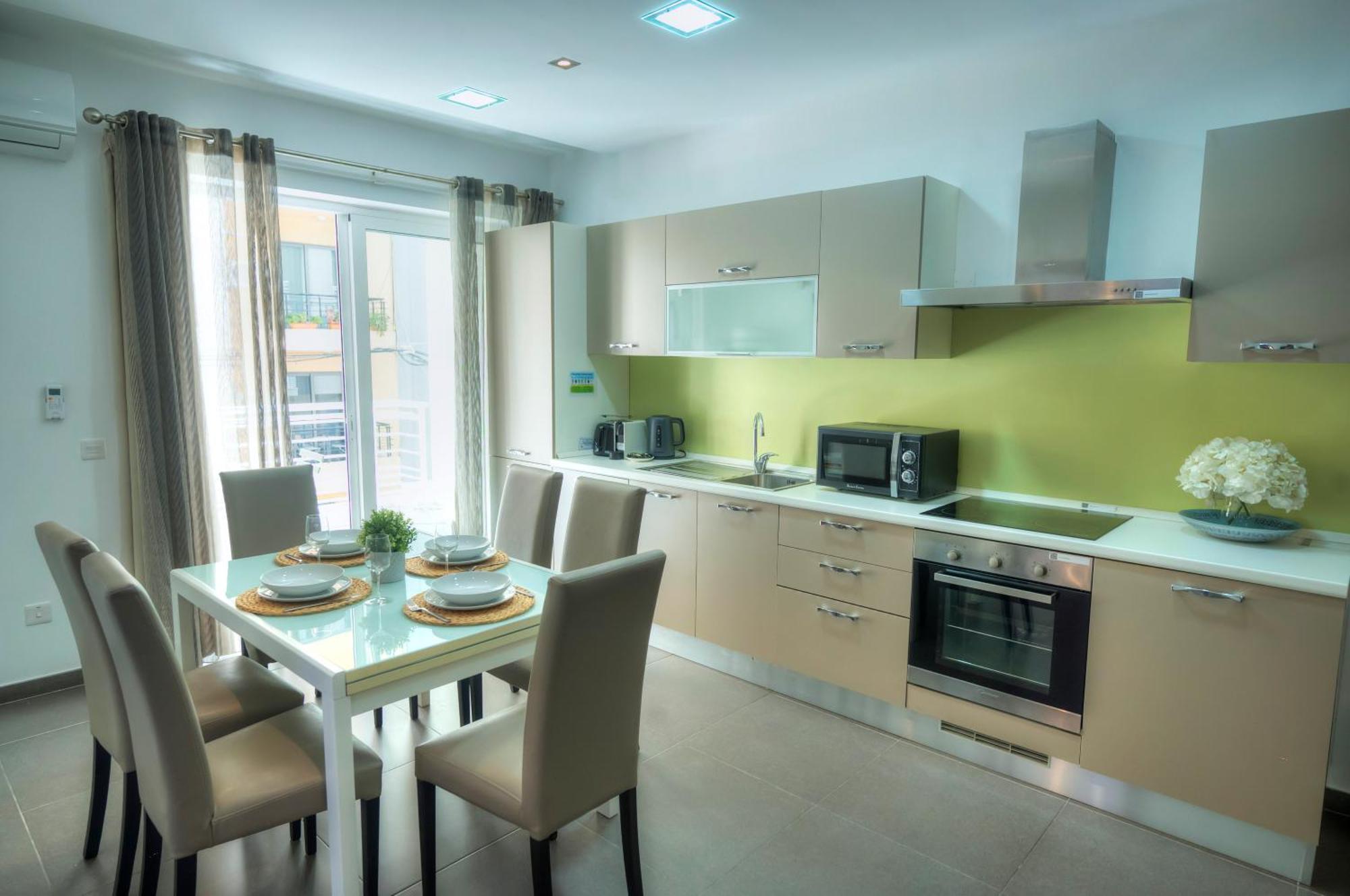 Bright & Large 2Bedrooms In Sliema Center Mpor1-1 Экстерьер фото