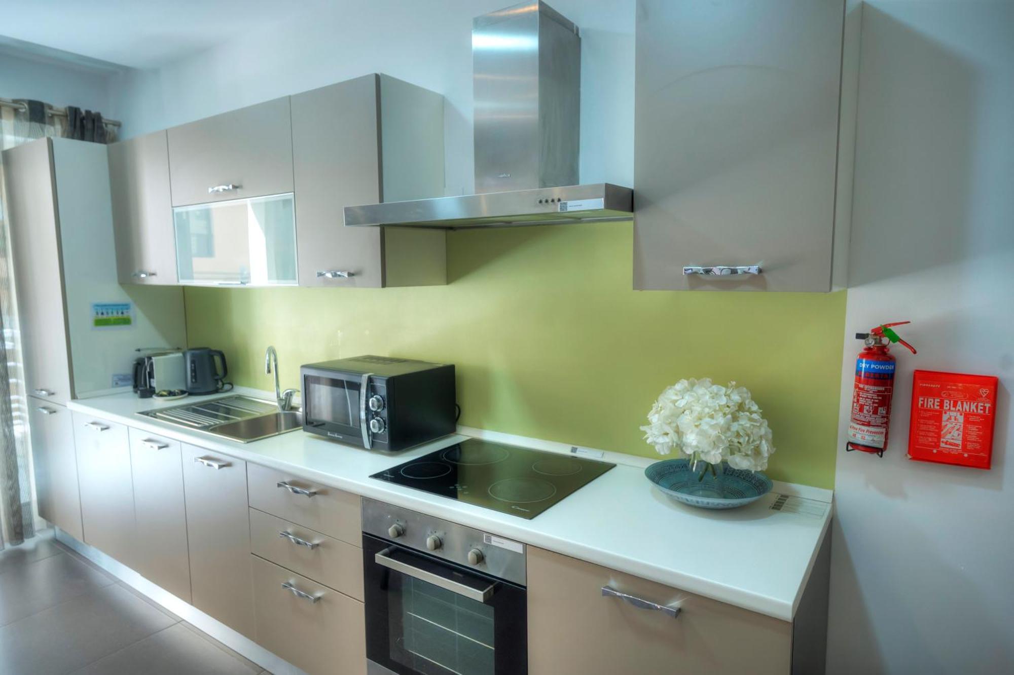 Bright & Large 2Bedrooms In Sliema Center Mpor1-1 Экстерьер фото