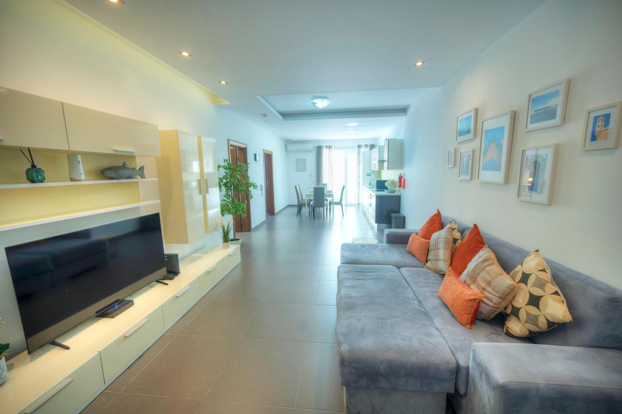 Bright & Large 2Bedrooms In Sliema Center Mpor1-1 Экстерьер фото