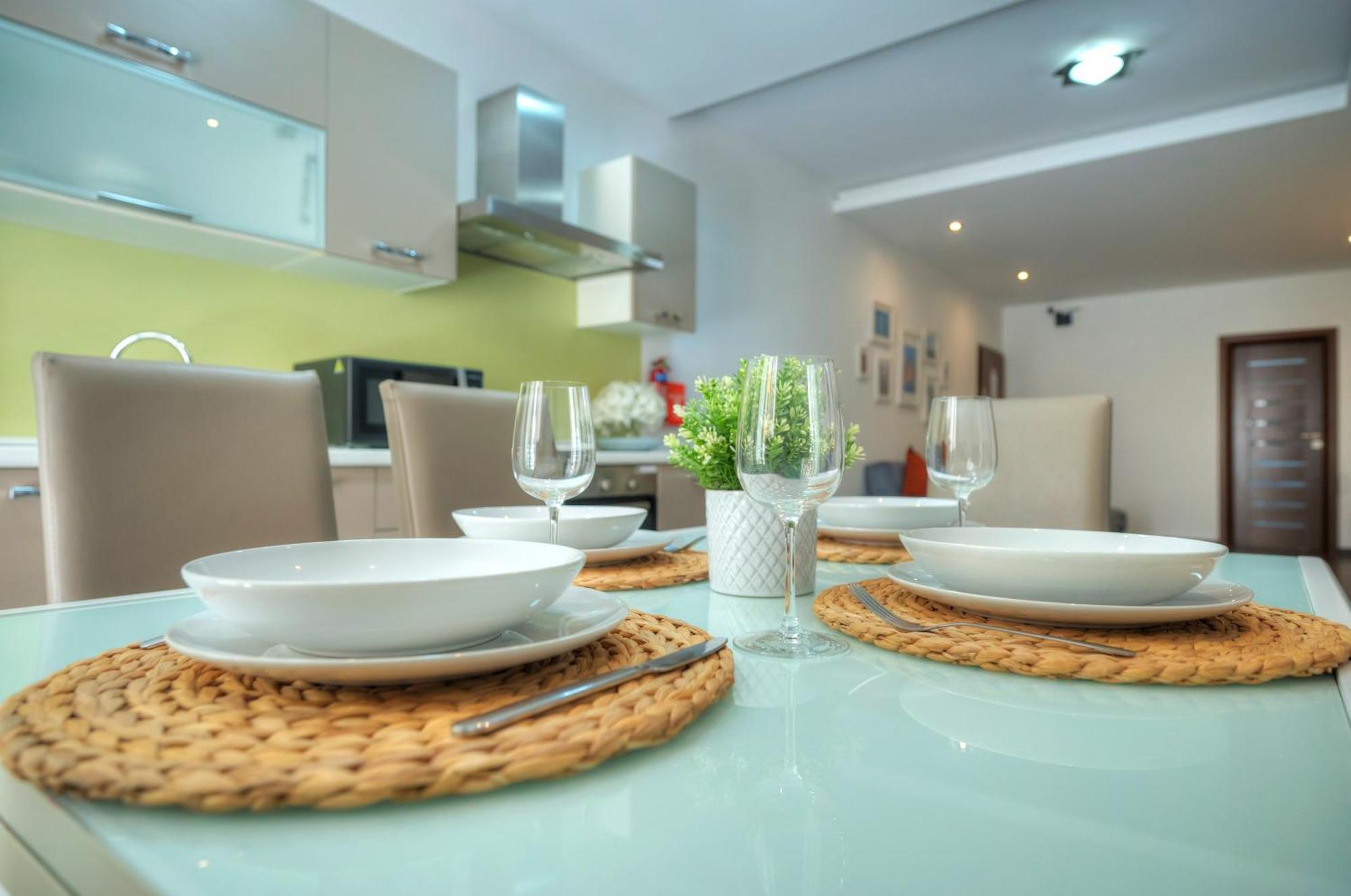 Bright & Large 2Bedrooms In Sliema Center Mpor1-1 Экстерьер фото