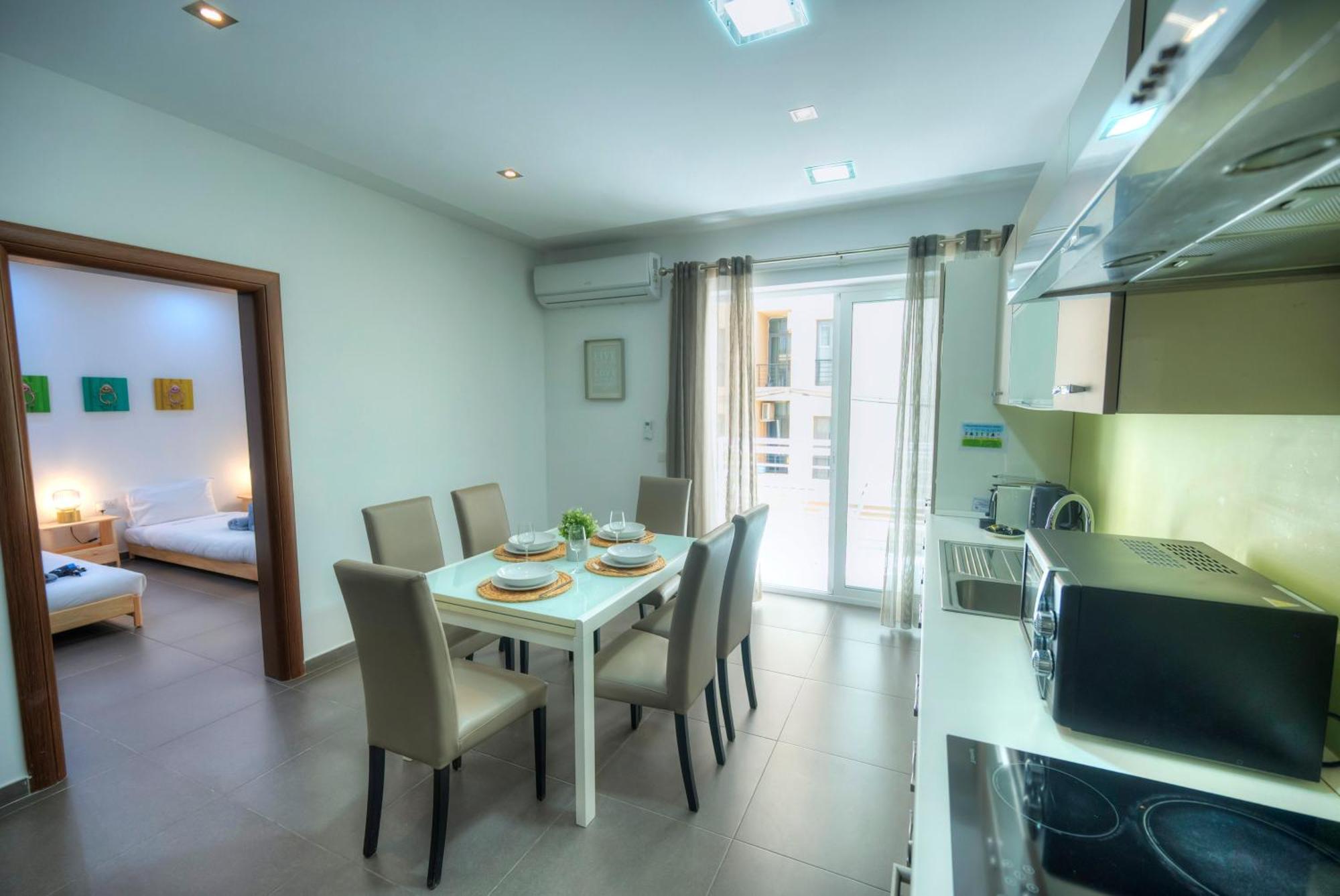Bright & Large 2Bedrooms In Sliema Center Mpor1-1 Экстерьер фото