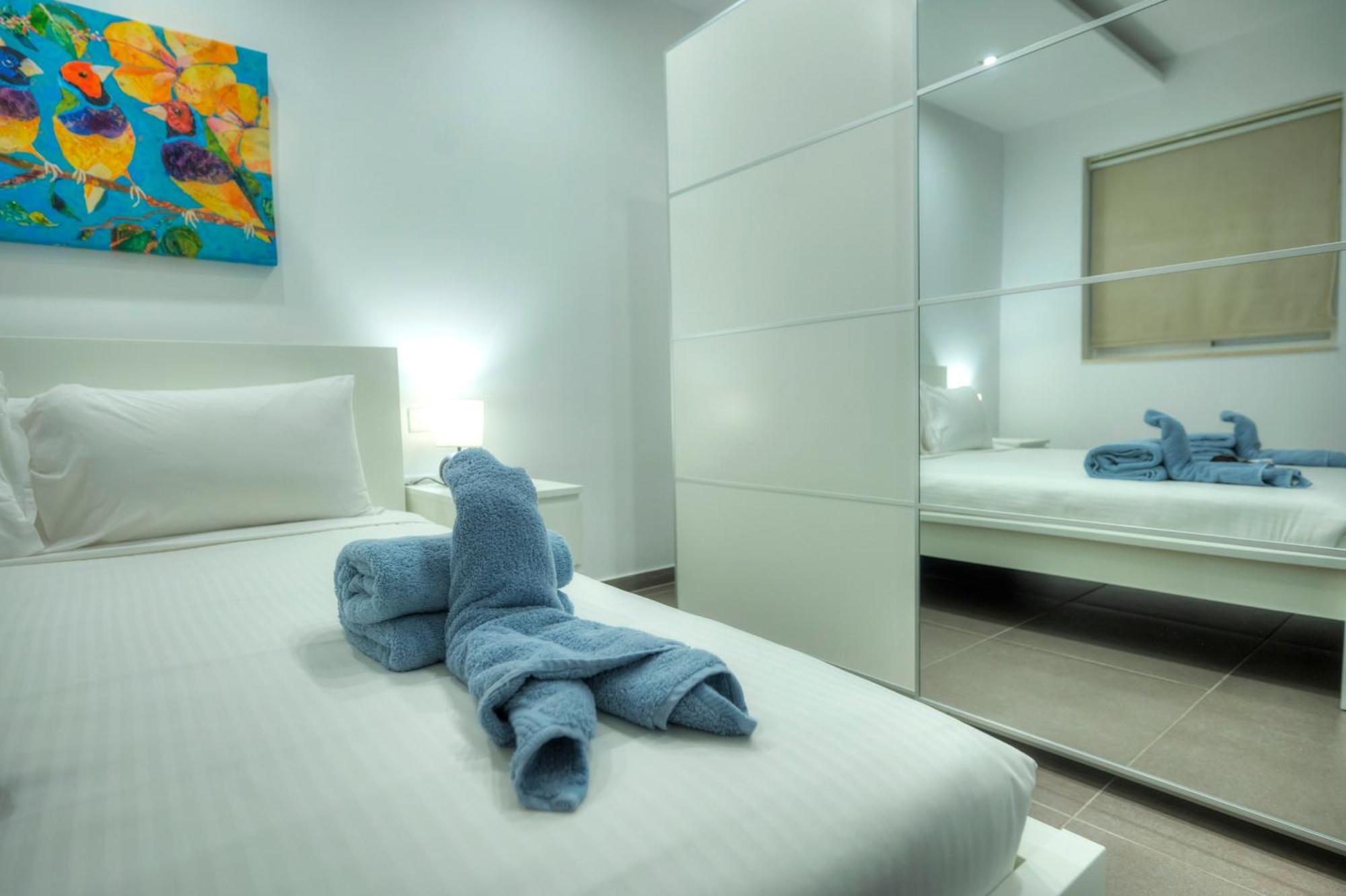 Bright & Large 2Bedrooms In Sliema Center Mpor1-1 Экстерьер фото